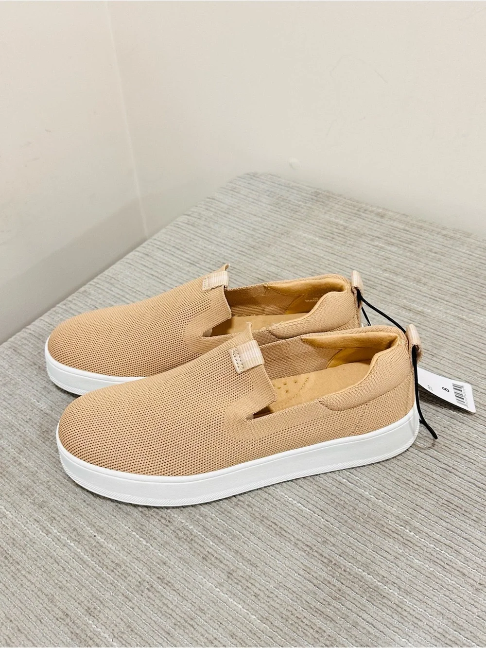 NWT 32 Degrees Heat Cool Slip Ons Size 8